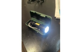 Ручной фонарь 535-Т6 с линзой Т6 и с LED лентой в пластиковом футляре