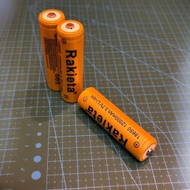 Аккумулятор 3,7V тип 18650 Rakieta 2400 mAH